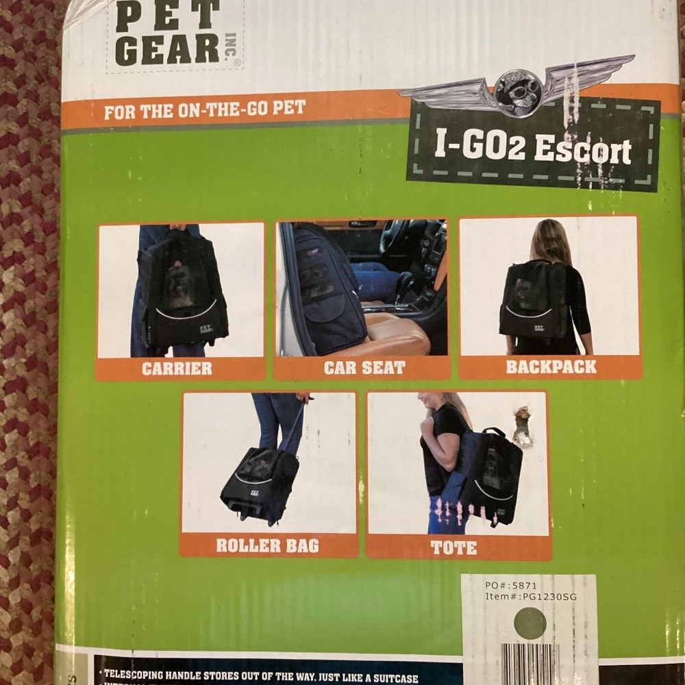 Pet Gear carrier